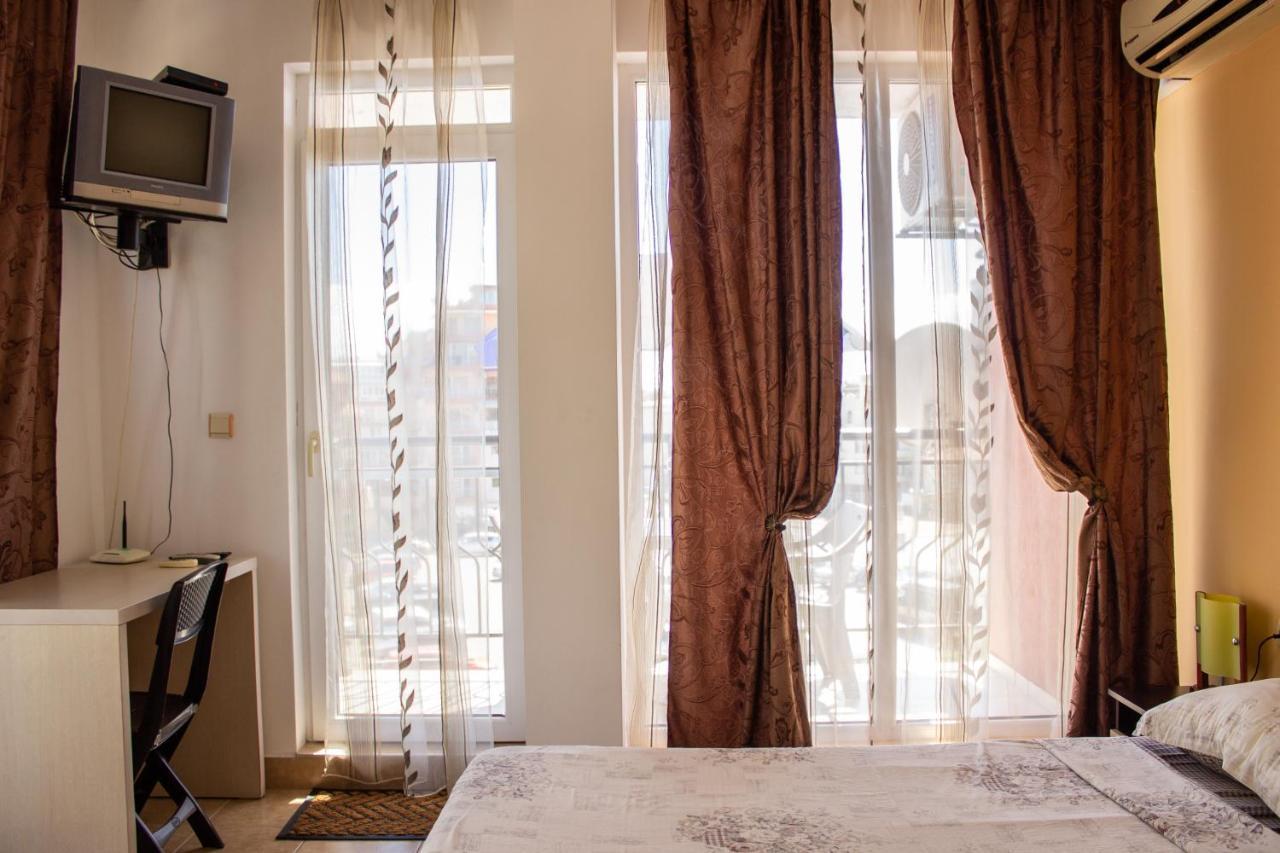 Central Couple Studio Pomorie Exterior foto