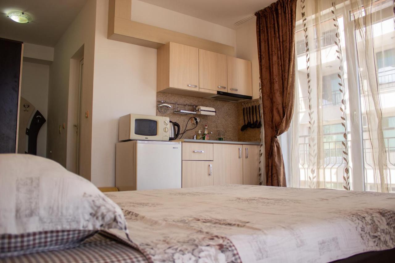 Central Couple Studio Pomorie Exterior foto